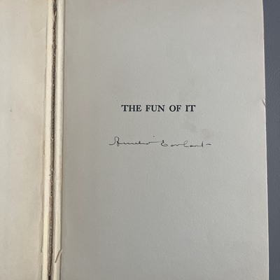 Amelia Earhart's signature in her autobiography